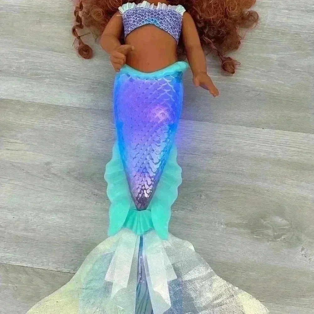 Sparkling Mermaid Doll With Light Up Tail Kids Play Toy